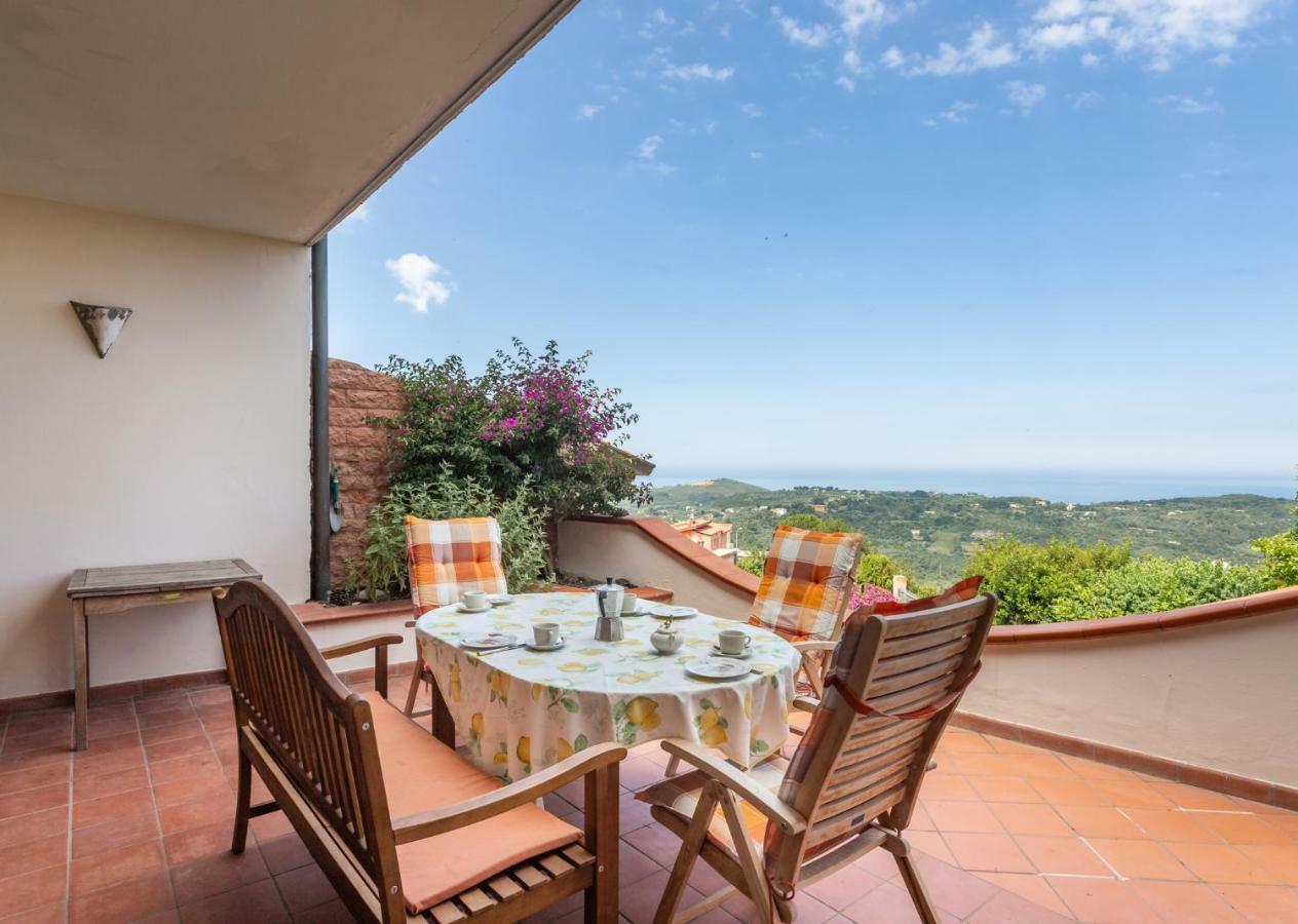 Casa Vista Mare Bosa/Magomadas Esterno foto
